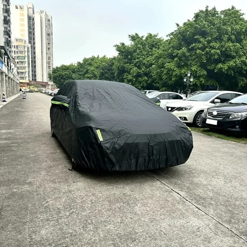 Juste de voiture noire extérieure complète, pare-soleil — photo 3