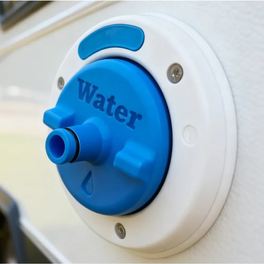 1 adaptateur pour réservoirs d'eau de camping-car, un