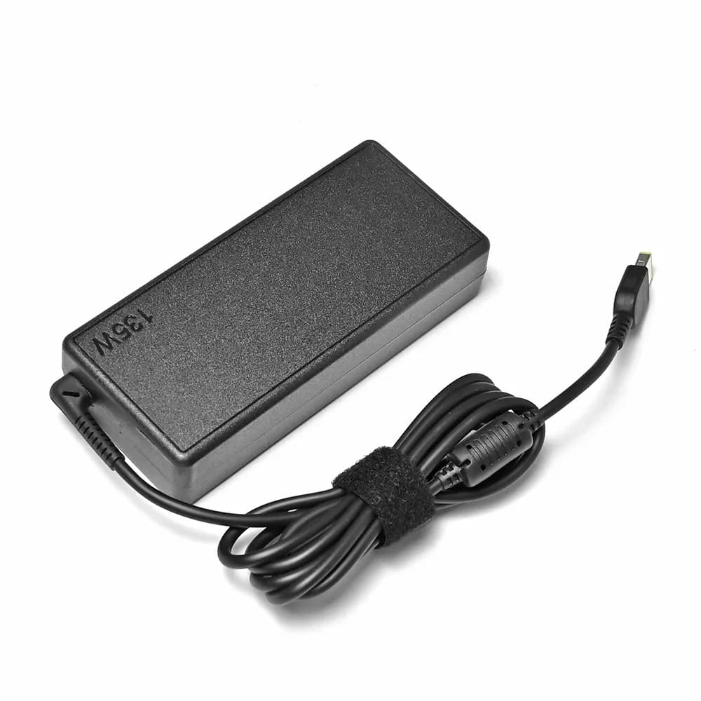Adaptateur pour ordinateur portable 135W 20V 6.75A USB-A
