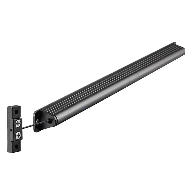 Dispositif de fermeture automatique pour porte moustiquaire